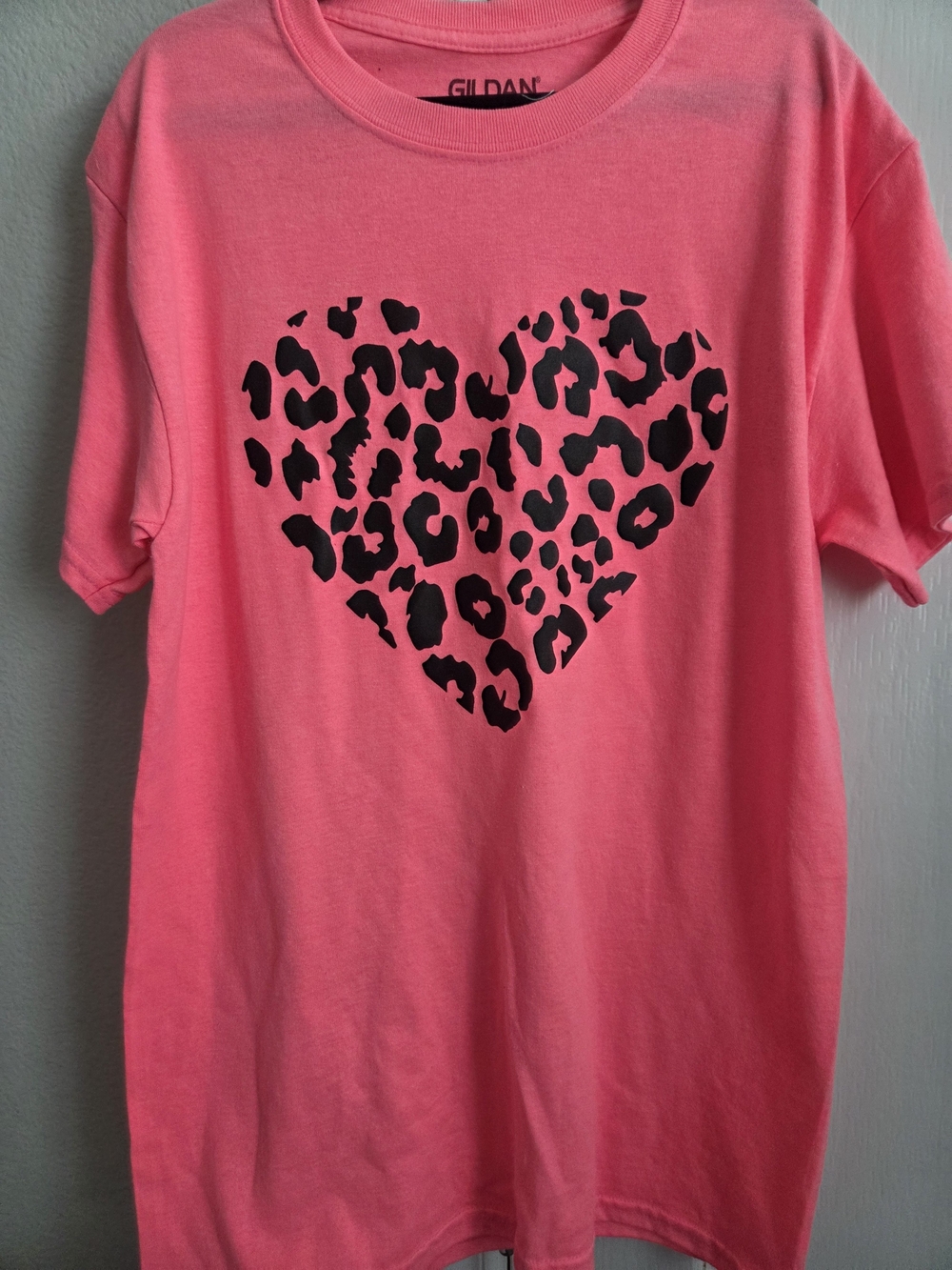 Womens Neon Pink Tee with Black Leopard Heart